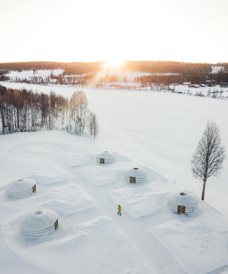 Роскошный шатер Yurt District Рованиеми