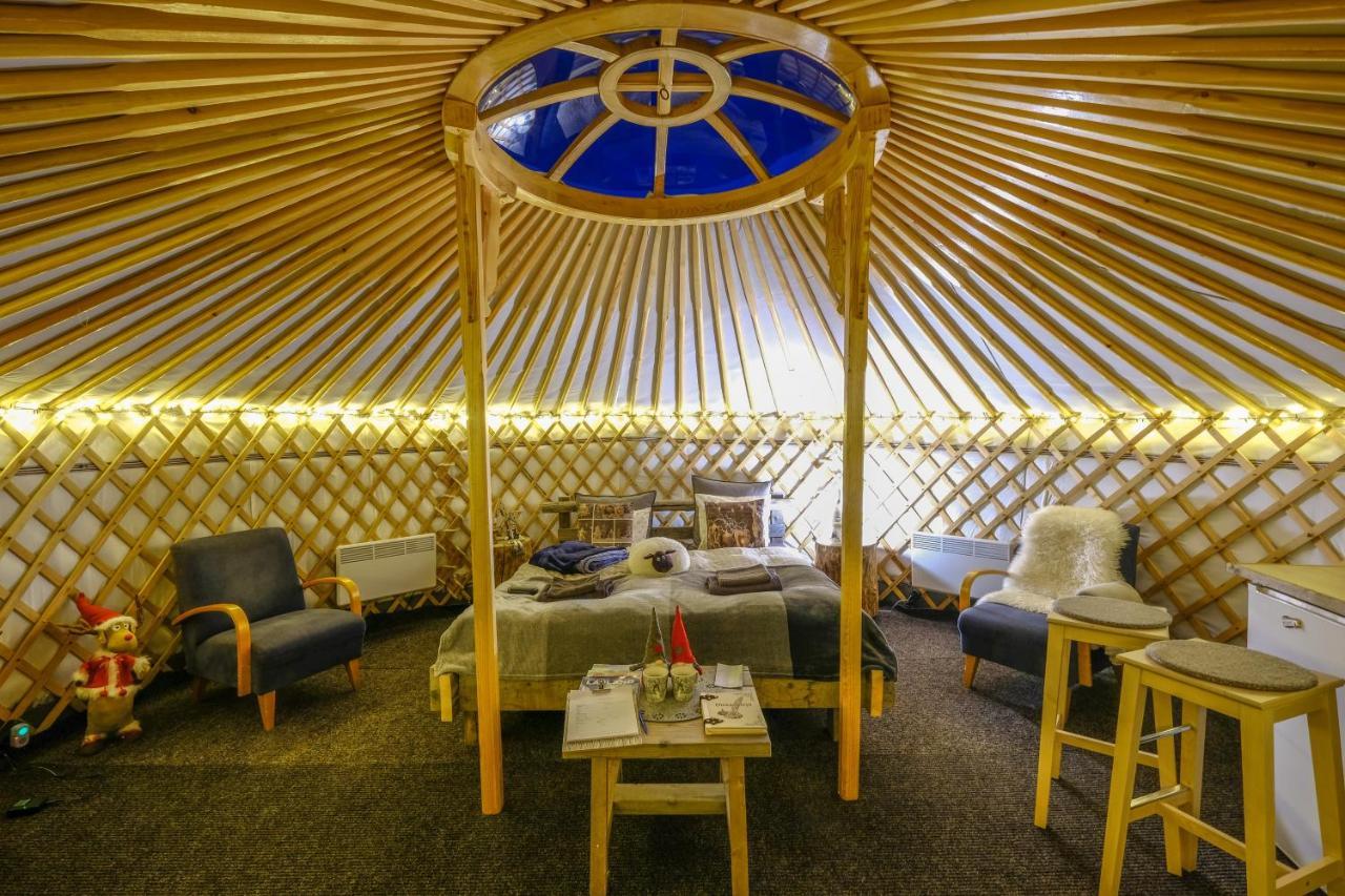 Yurt District