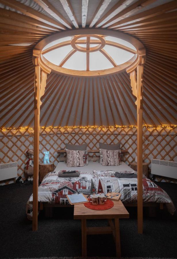 Роскошный шатер Yurt District